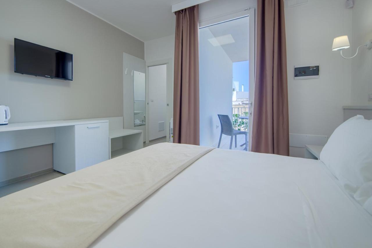 Smart Hotel Ugento Torre San Giovanni Ugento Esterno foto