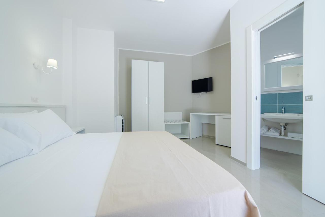 Smart Hotel Ugento Torre San Giovanni Ugento Esterno foto