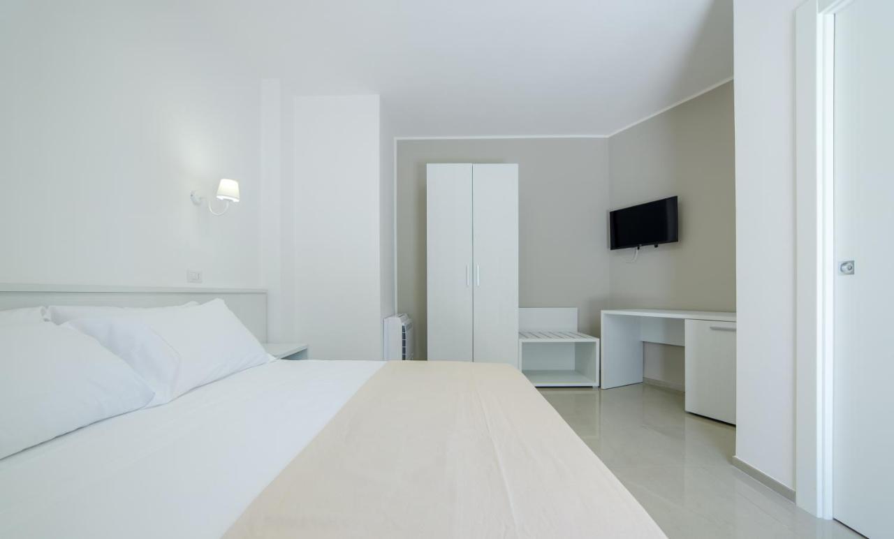 Smart Hotel Ugento Torre San Giovanni Ugento Esterno foto